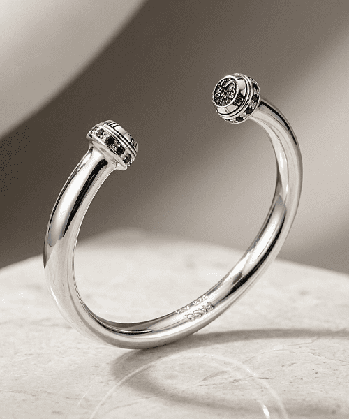 Muhatan Cuff